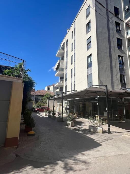Remarkable Apartment 地拉那 外观 照片